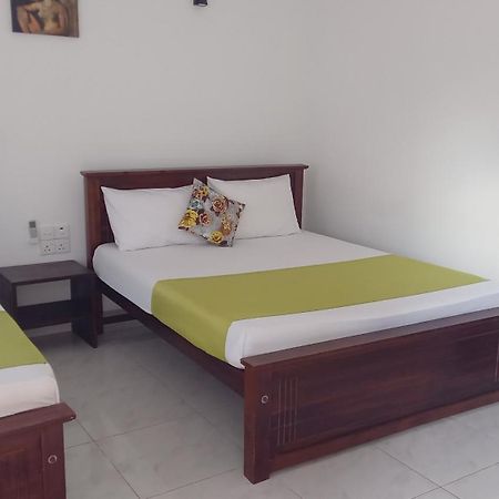 Lake Edge Resort Anuradhápura Exteriér fotografie
