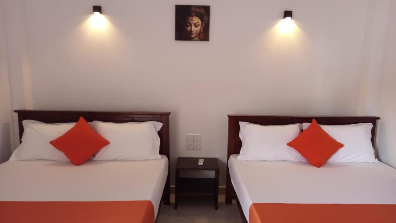 Lake Edge Resort Anuradhápura Exteriér fotografie